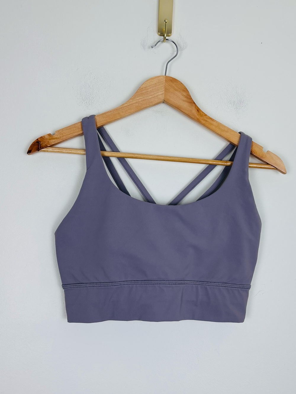 Lululemon free to be serene style bra in dusty lavender color. Size 10